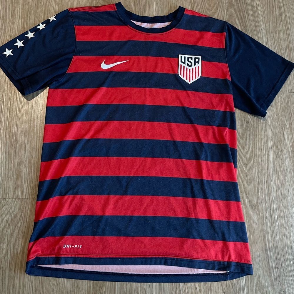 2017 Nike USA Soccer Gold Cup Dri-Fit Tee - M